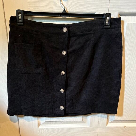 Shein Curve 2XL Black Button Down Mini skirt Waist Pockets.   B2 - Picture 1 of 5